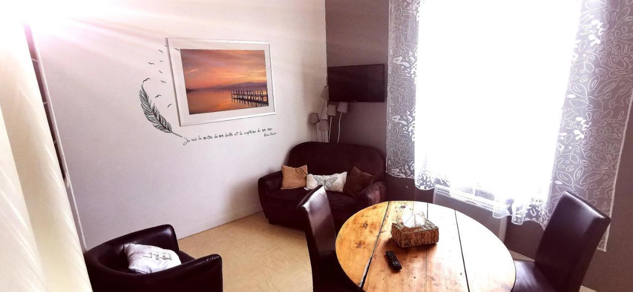 Studio Dans Charmante Batisse De Maitre Compiegnoise Compiègne Esterno foto