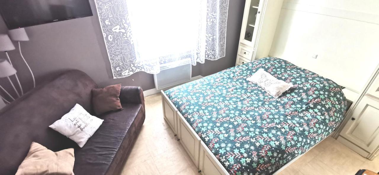 Studio Dans Charmante Batisse De Maitre Compiegnoise Compiègne Esterno foto